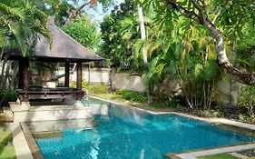 โรงแรมรอยัล บีช เซมินยัค บาหลี - เอ็มแกลเลอรี คอลเลคชัน